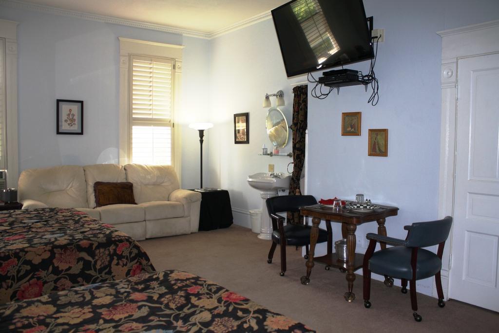 웨더포드 Angel'S Nest B&B 객실 사진